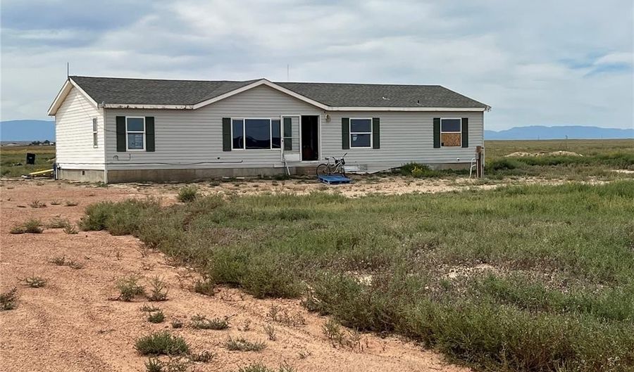 4875 Doyle Rd, Avondale, CO 81022 - 3 Beds, 2 Bath