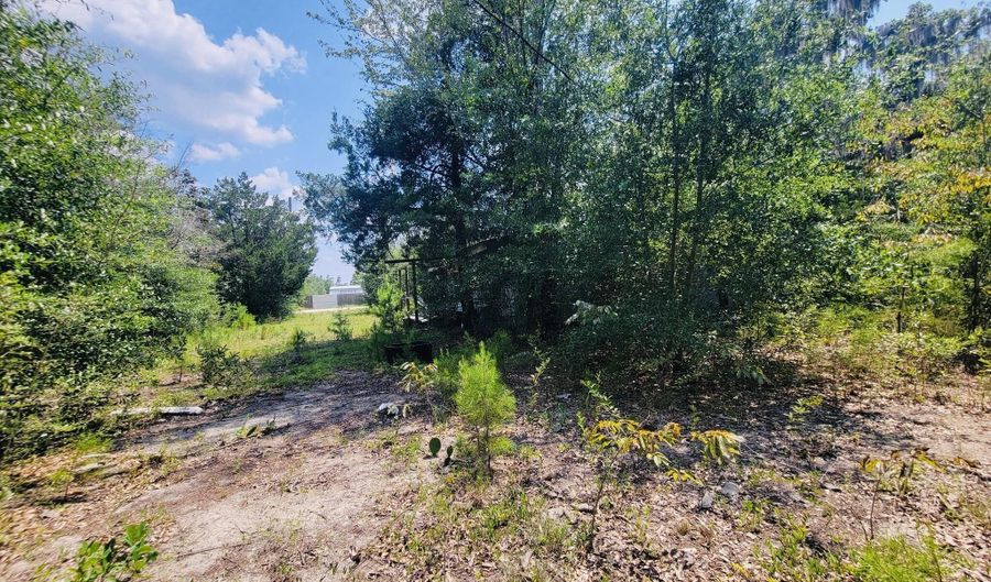7157 NW Porter Grade Rd, Altha, FL 32421 - 1 Beds, 1 Bath
