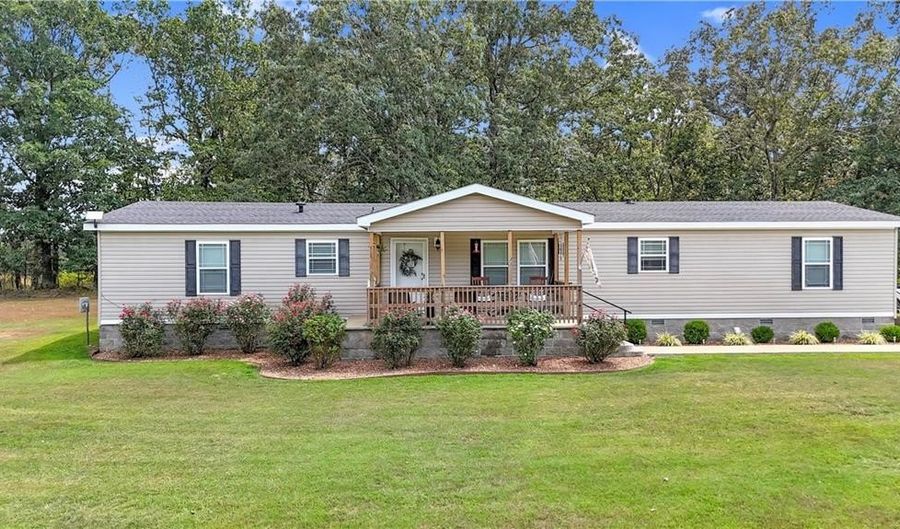 55 Kelley Rd, Batesville, AR 72501 - 4 Beds, 2 Bath