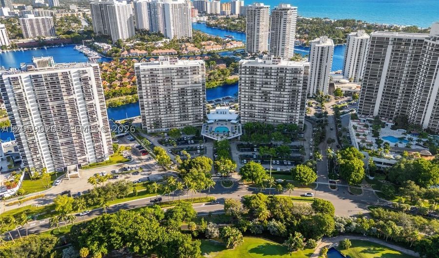 3701 N Country Club Dr 1209, Aventura, FL 33180 - 2 Beds, 2 Bath