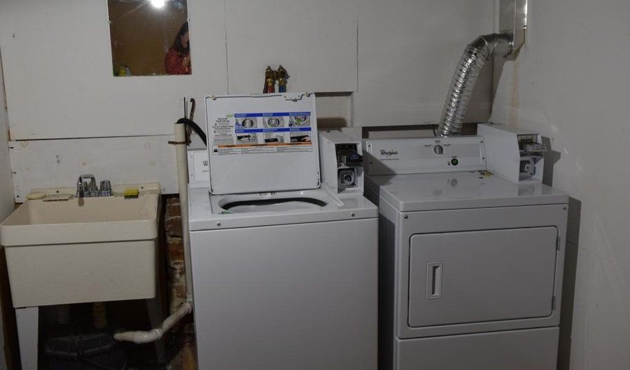 1092 NH RT 175 Apt #4, Campton, NH 03223 - 1 Beds, 1 Bath