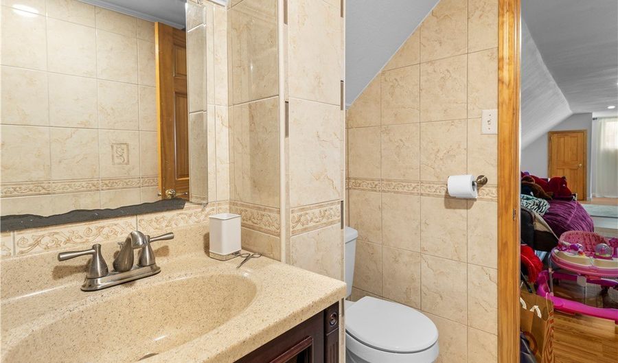 2216 Caroline St, Yorkville, NY 13495 - 4 Beds, 2 Bath