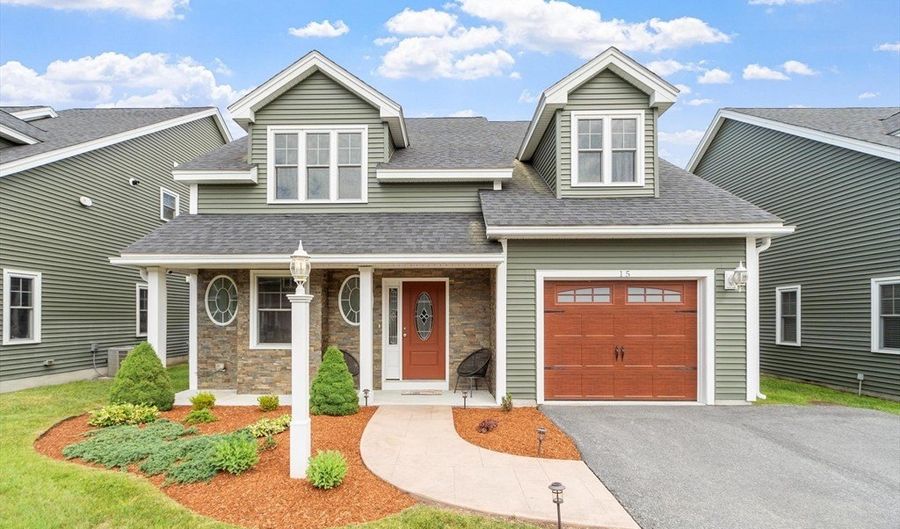 15 Jaclyn's Way 11, Billerica, MA 01862 - 3 Beds, 3 Bath
