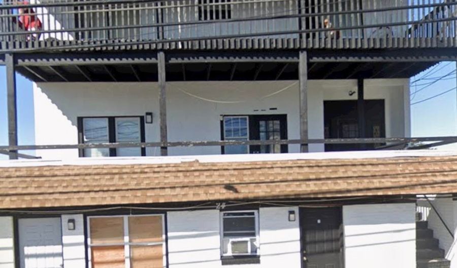 24 N Vermont Ave, Atlantic City, NJ 08401 - 2 Beds, 1 Bath