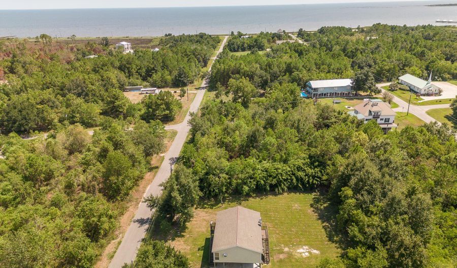 5163 Forrest Ave, Bay St. Louis, MS 39520 - 2 Beds, 2 Bath