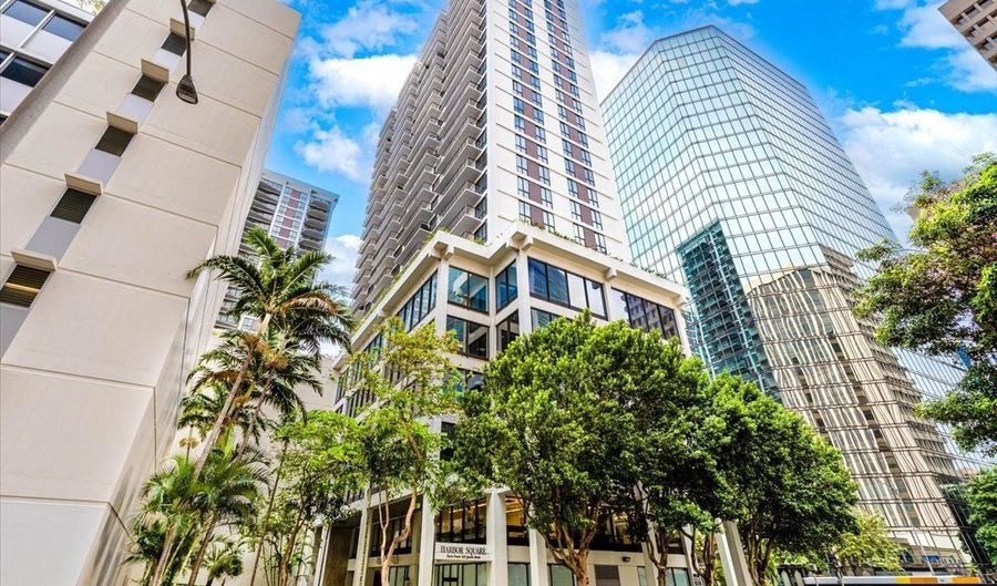 225 Queen St 11E, Honolulu, HI 96813 - 2 Beds, 2 Bath