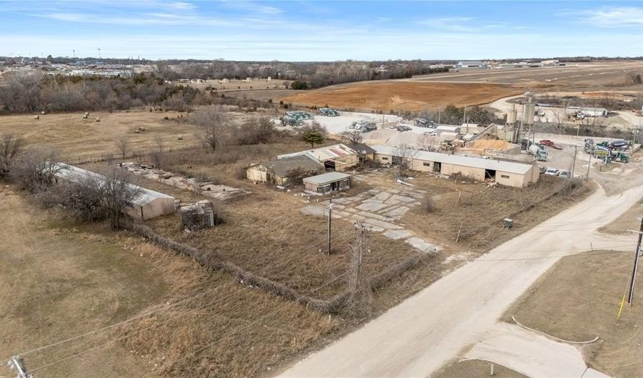 1725 N Mississippi Ave, Ada, OK 74820 - 0 Beds, 0 Bath