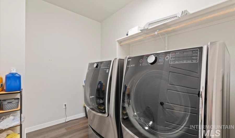 10000 La Jolla Dr, Boise, ID 83709 - 4 Beds, 2 Bath