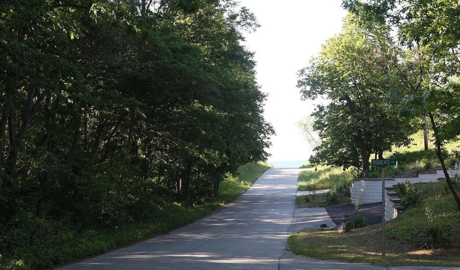 18 S Lake Shore County Rd, Beverly Shores, IN 46301 - 0 Beds, 0 Bath