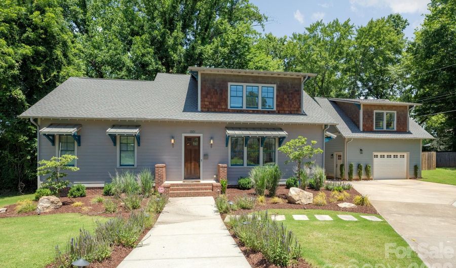 1301 Catawba Ave, Charlotte, NC 28205 - 4 Beds, 4 Bath