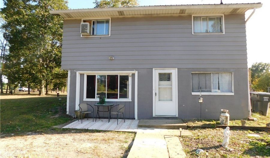 2547 Industry Rd, Atwater, OH 44201 - 4 Beds, 2 Bath