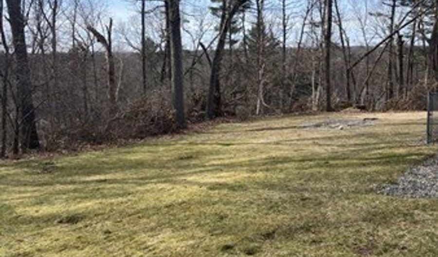 80 Carmel Rd 5, Andover, MA 01810 - 4 Beds, 2 Bath