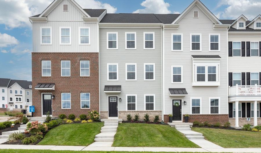 205 BRONZE St, Phoenixville, PA 19460 - 3 Beds, 4 Bath