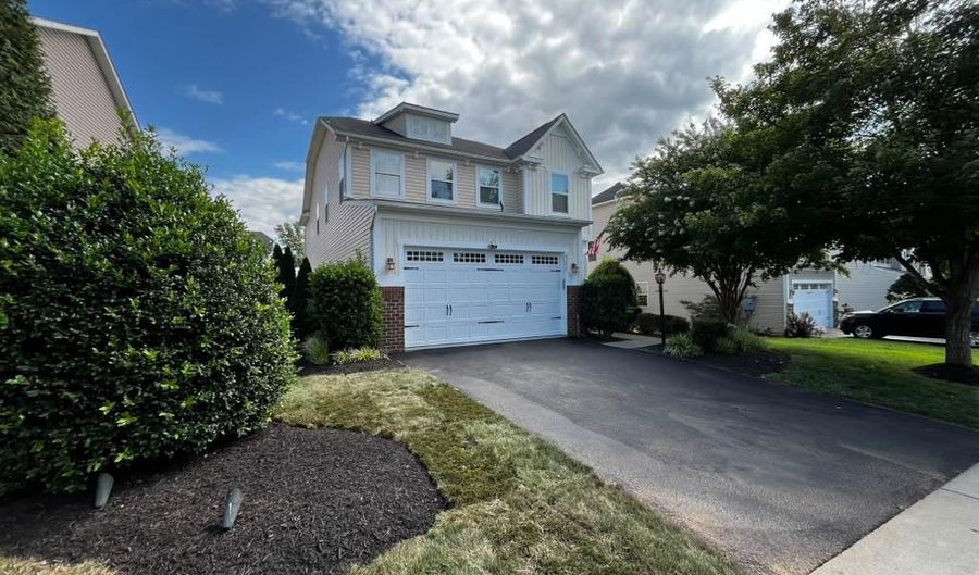 42007 POWELLS FARM Way, Aldie, VA 20105 - 6 Beds, 4 Bath