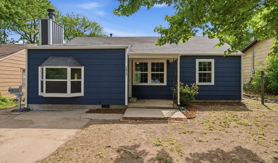 1612 N Cron, Augusta, KS 67010 - 4 Beds, 2 Bath