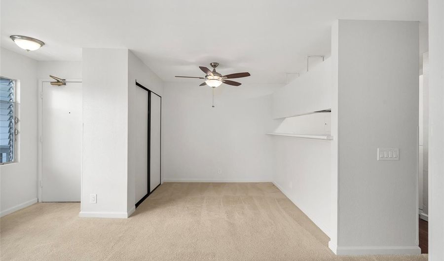 46-267 Kahuhipa St C303, Kaneohe, HI 96744 - 2 Beds, 1 Bath