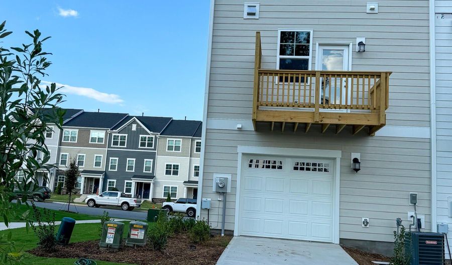 459 Carolina Springs Blvd, Apex, NC 27539 - 3 Beds, 4 Bath