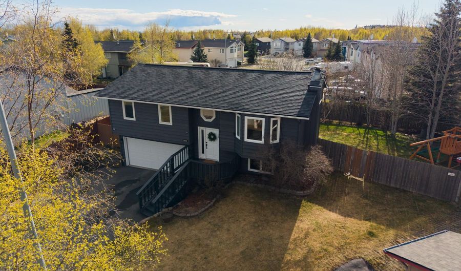 11710 Suncrest Cir, Anchorage, AK 99515 - 3 Beds, 2 Bath