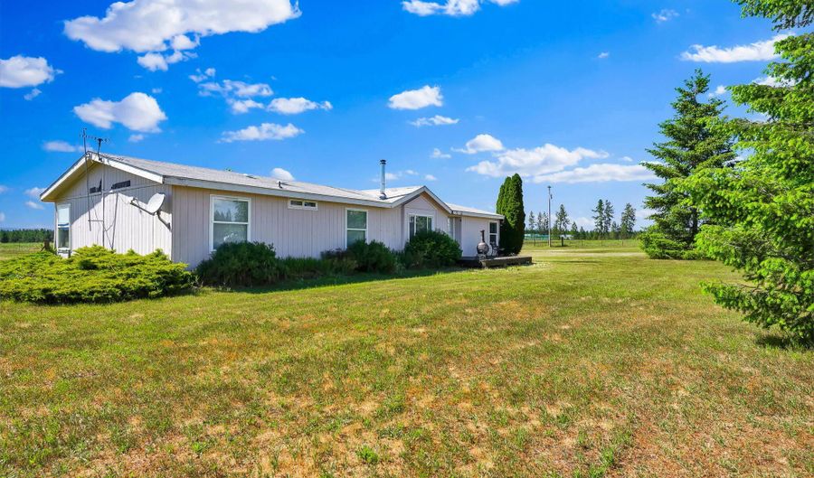 29399 N Clagstone Rd, Athol, ID 83801 - 3 Beds, 2 Bath
