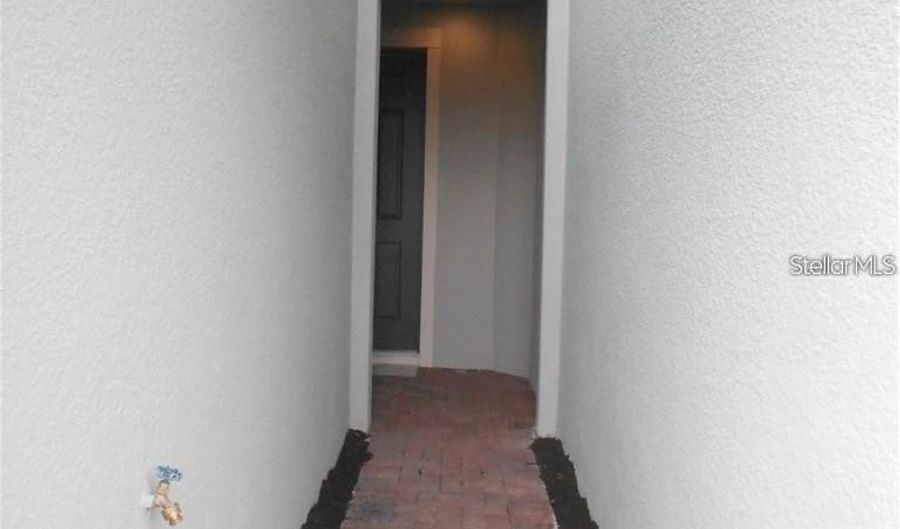6344 CAMINO Dr, Apollo Beach, FL 33572 - 3 Beds, 3 Bath