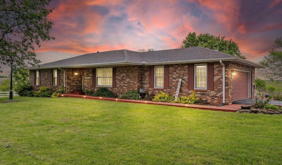 24336 Highway 266, Ash Grove, MO 65604 - 3 Beds, 2 Bath