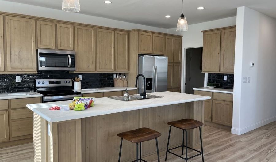 3301 S Goldfield Rd 5086, Apache Junction, AZ 85119 - 3 Beds, 2 Bath