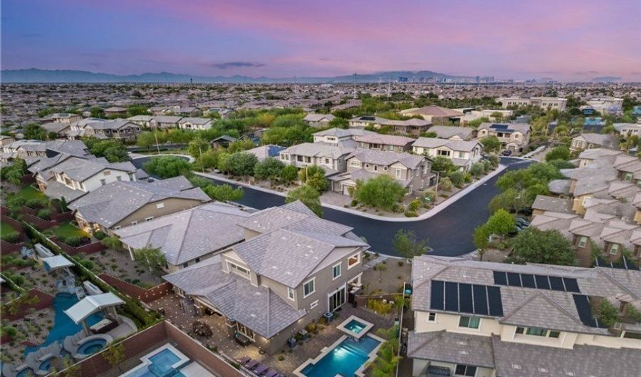 5523 KYLE PEAK Ct, Las Vegas, NV 89135 - 4 Beds, 4 Bath