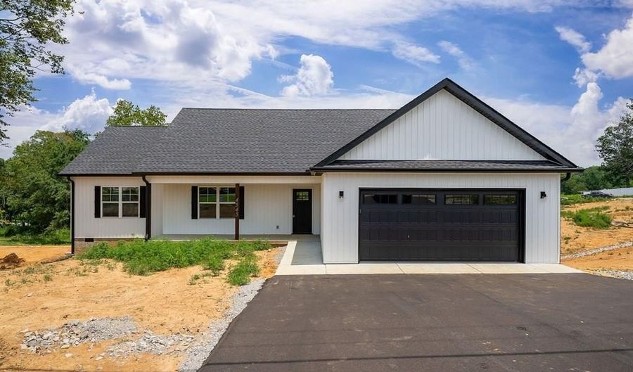 4545 WIndow Cliff Rd, Baxter, TN 38544 - 3 Beds, 2 Bath