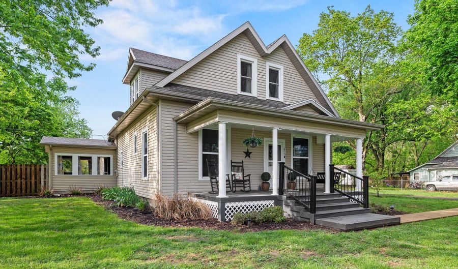 615 E Prairie Ln, Ash Grove, MO 65604 - 3 Beds, 3 Bath