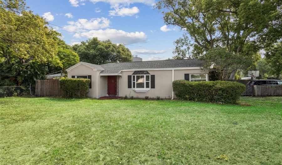 4701 GODDARD Ave, Orlando, FL 32804 - 2 Beds, 1 Bath
