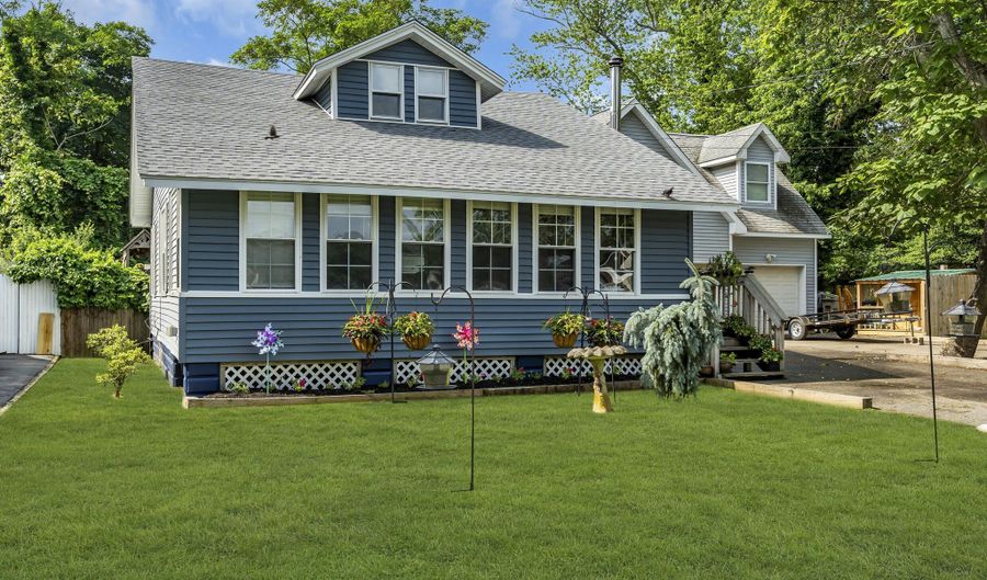 614 Bay Blvd, Bayville, NJ 08721 - 3 Beds, 2 Bath