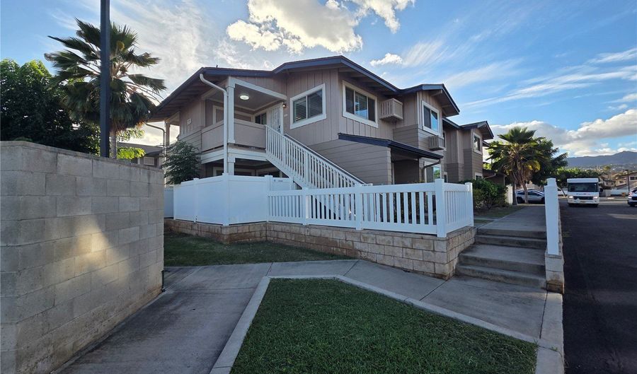 91-1033 Kamaaha Ave 1808, Kapolei, HI 96707 - 1 Beds, 1 Bath