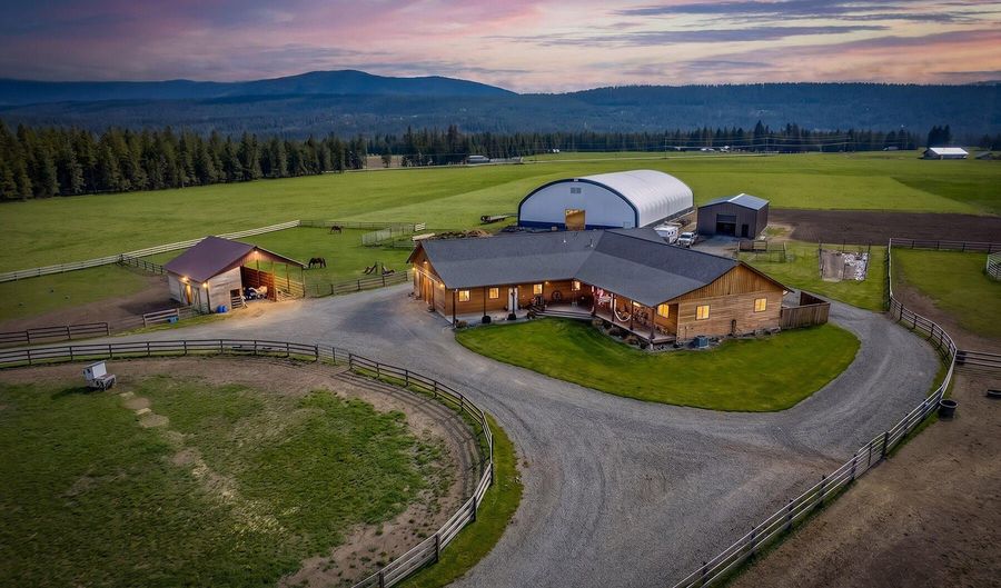 135 Honeysuckle Rd, Bonners Ferry, ID 83805 - 3 Beds, 2 Bath