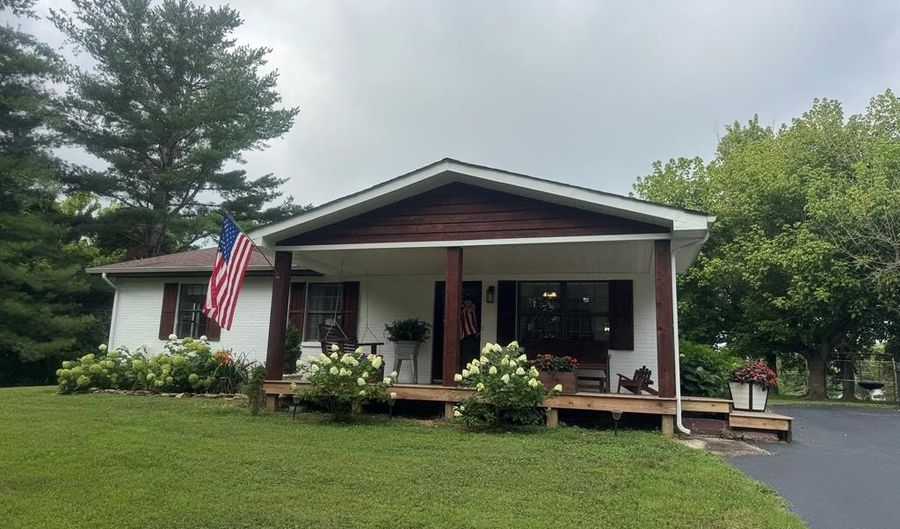 2106 Seventy Six Falls Rd, Albany, KY 42602 - 4 Beds, 2 Bath