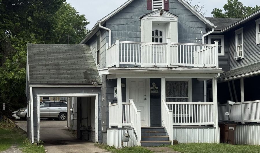 33 37 43 4 N Lancaster St, Athens, OH 45701 - 12 Beds, 8 Bath