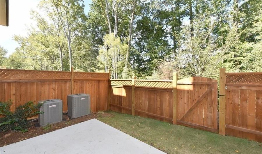 5236 Cresslyn Rdg, Alpharetta, GA 30005 - 4 Beds, 4 Bath