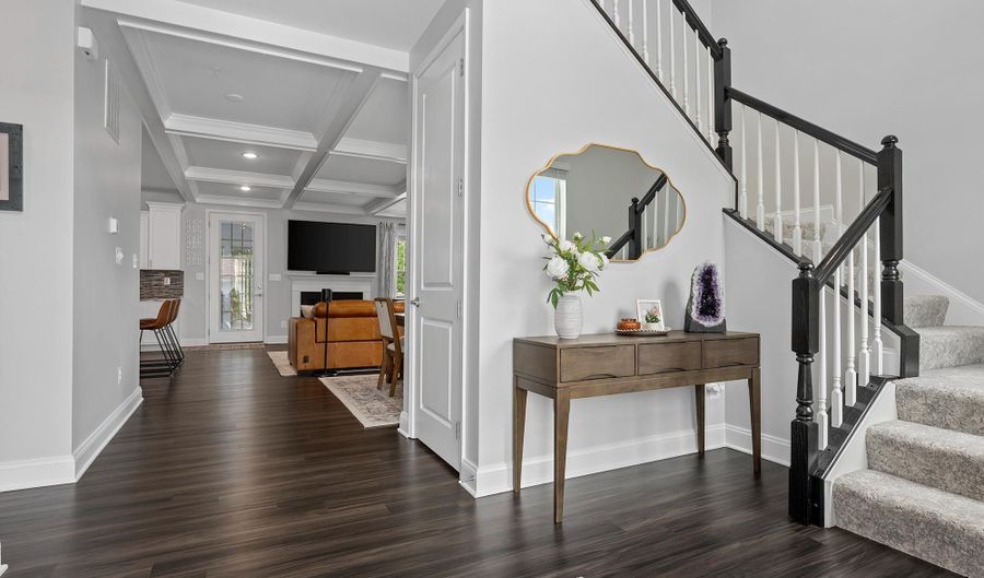 821 BENTGRASS Dr, Aberdeen, MD 21001 - 5 Beds, 5 Bath