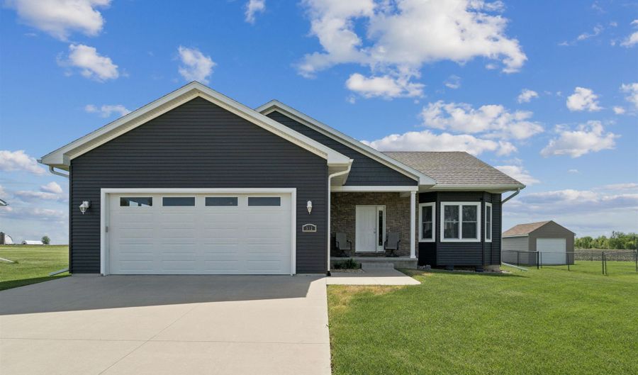 512 Cherry St, Allison, IA 50602 - 2 Beds, 1 Bath
