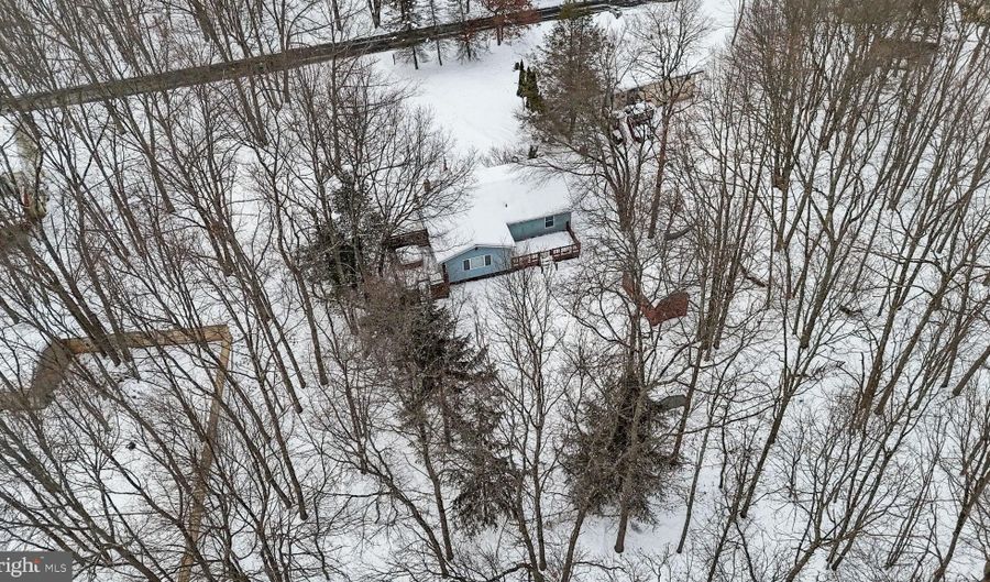 10 WHITE BIRCH Way, Albrightsville, PA 18210 - 3 Beds, 2 Bath