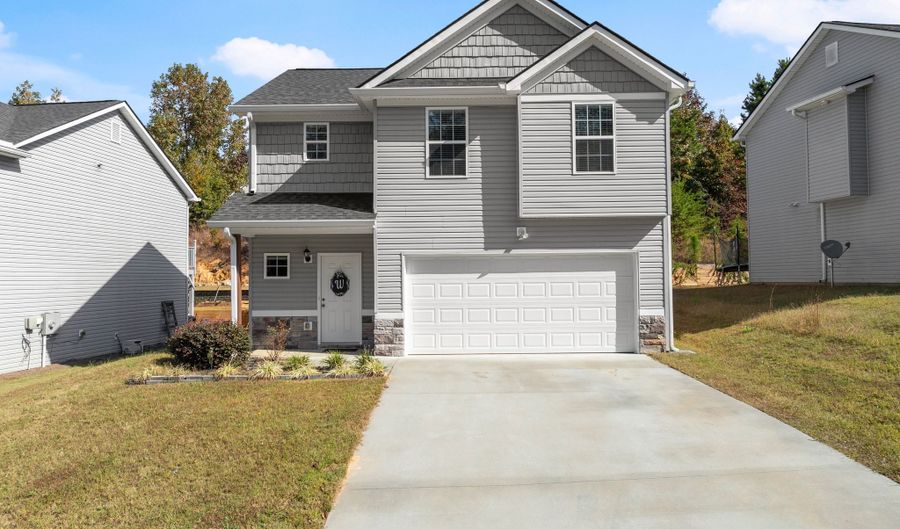 752 Dawn Pl, Alto, GA 30510 - 3 Beds, 2 Bath