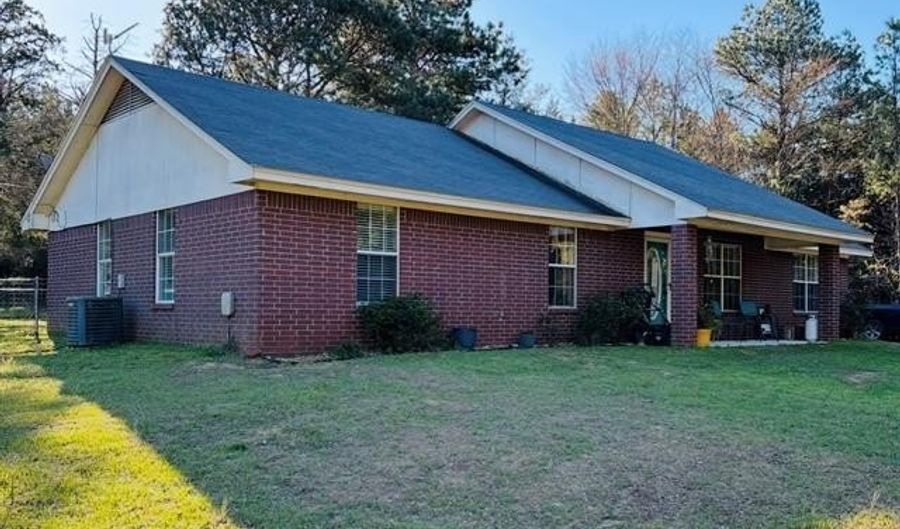 192238 N 4205, Antlers, OK 74523 - 4 Beds, 2 Bath