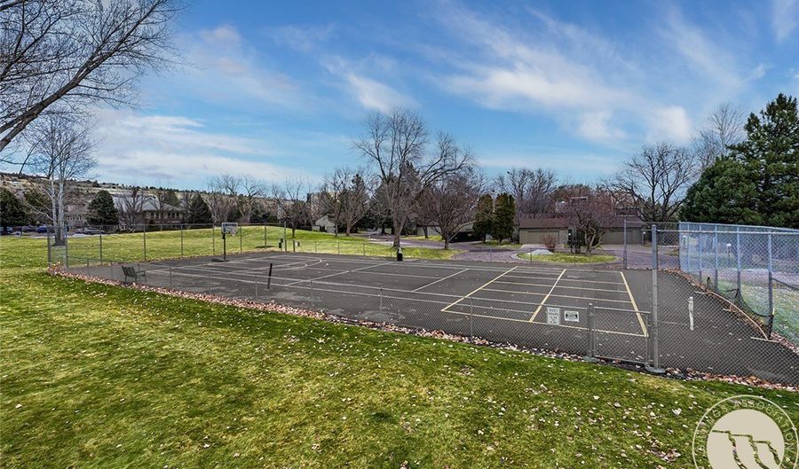 56 Shadow Pl, Billings, MT 59102 - 2 Beds, 3 Bath