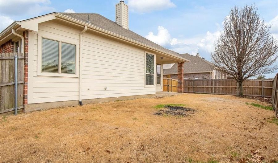 922 Honeywell Dr, Anna, TX 75409 - 4 Beds, 2 Bath