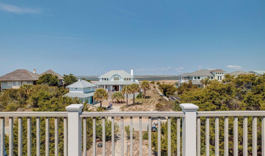 20 Cape Fear Trl, Bald Head Island, NC 28461 - 7 Beds, 8 Bath