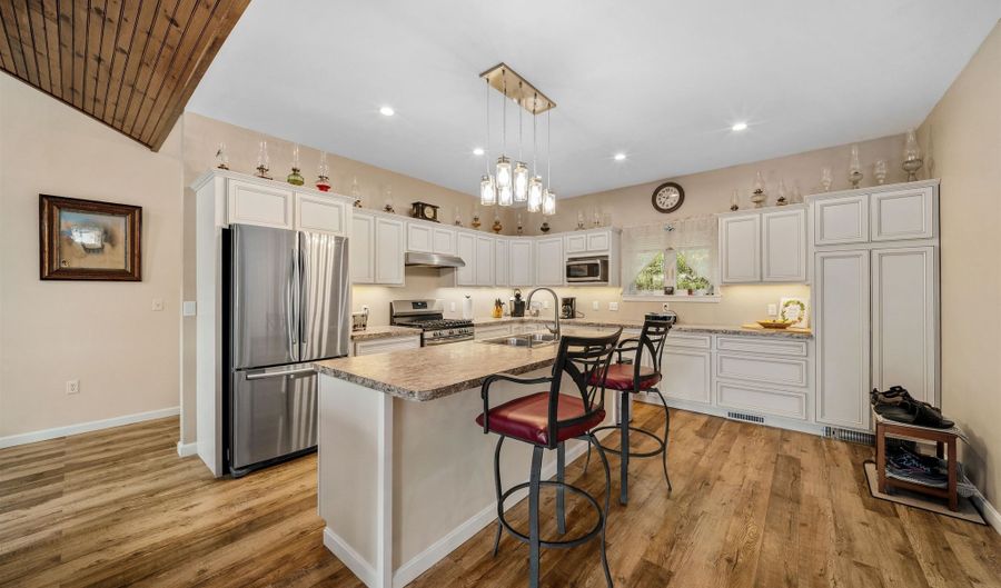 117 Mount Major Hwy, Alton, NH 03810 - 3 Beds, 2 Bath