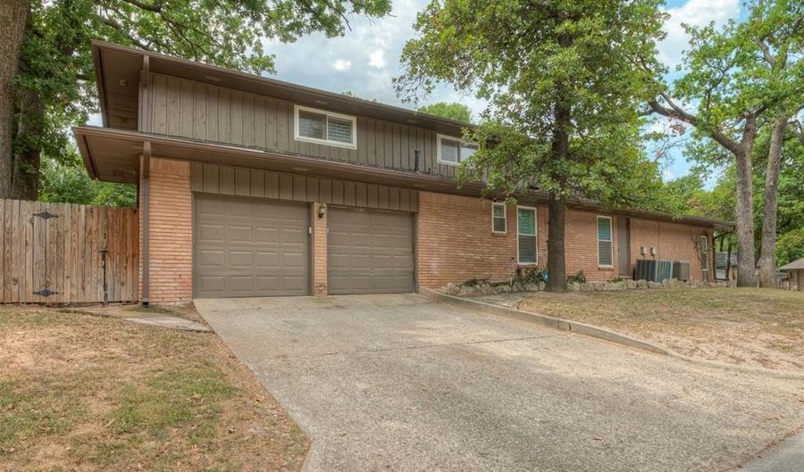 3128 N Timber Ave, Bethany, OK 73008 - 5 Beds, 4 Bath