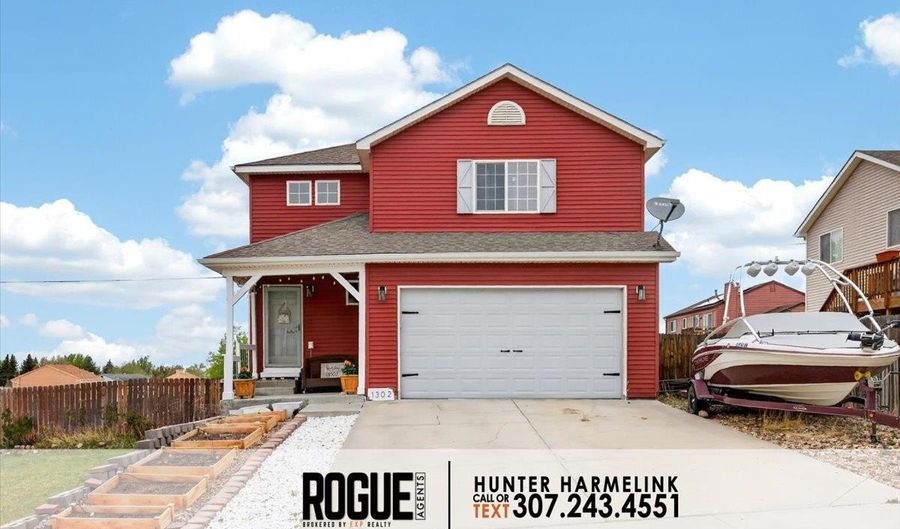 1302 Red Tail St, Casper, WY 82601 - 5 Beds, 4 Bath
