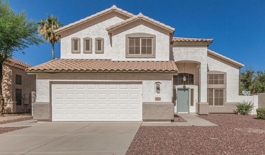 602 W CANARY Way, Chandler, AZ 85286 - 5 Beds, 3 Bath