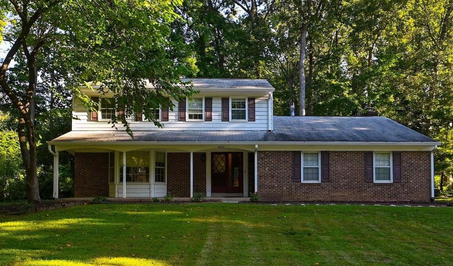 6820 COLBURN Dr, Annandale, VA 22003 - 4 Beds, 4 Bath