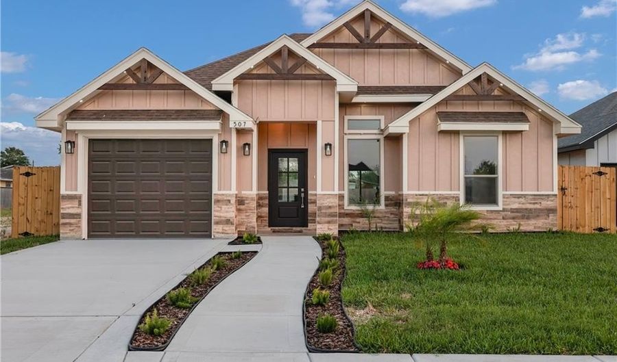 507 Tower Oak Dr, Alamo, TX 78516 - 3 Beds, 2 Bath